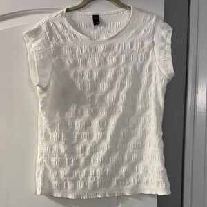 Chic White Textured Short Sleeve Top